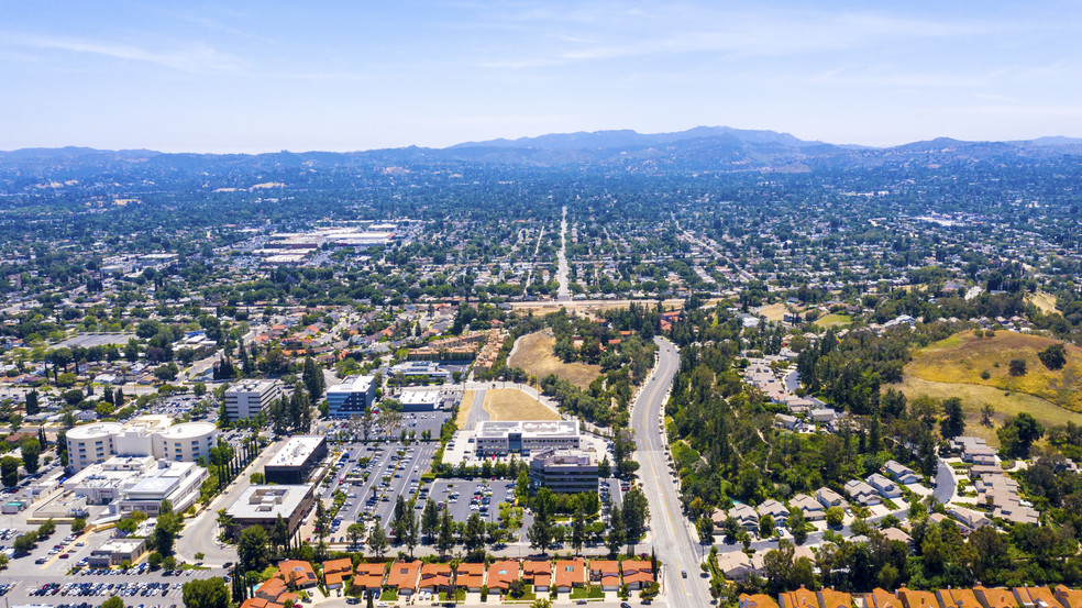 West Hills Architect